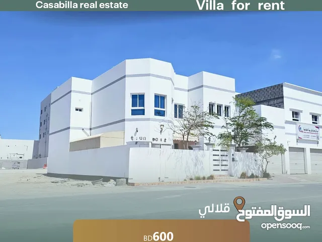 300 m2 More than 6 bedrooms Villa for Rent in Muharraq Galaly