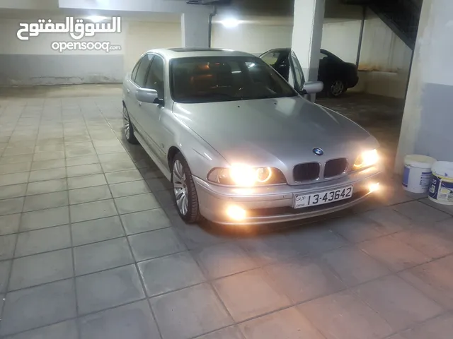 BMW 528 سيارة للبيع