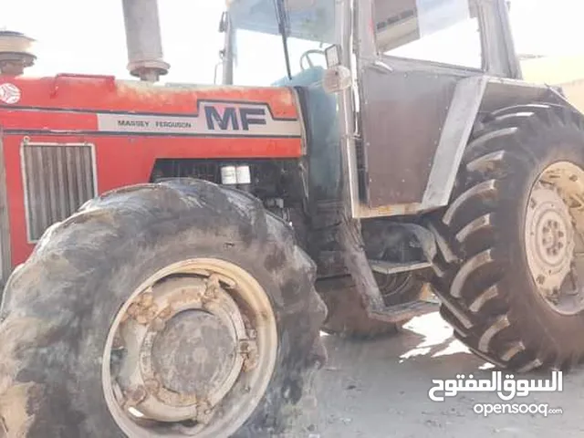 1986 Tractor Agriculture Equipments in Jordan Valley