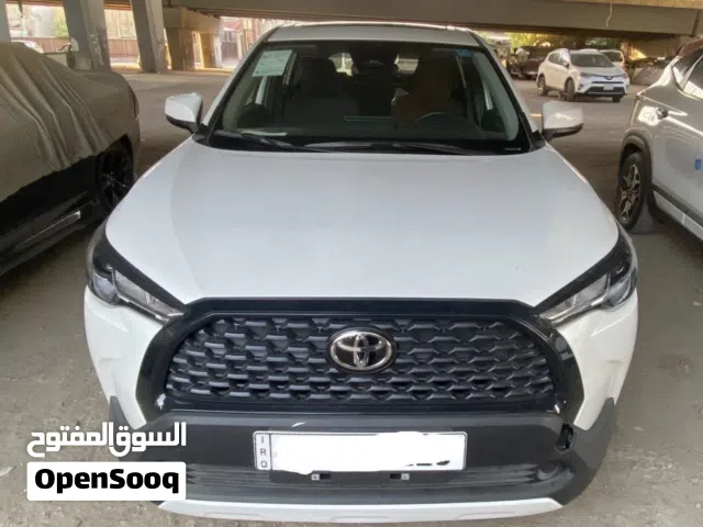 كورلا كروز  2025