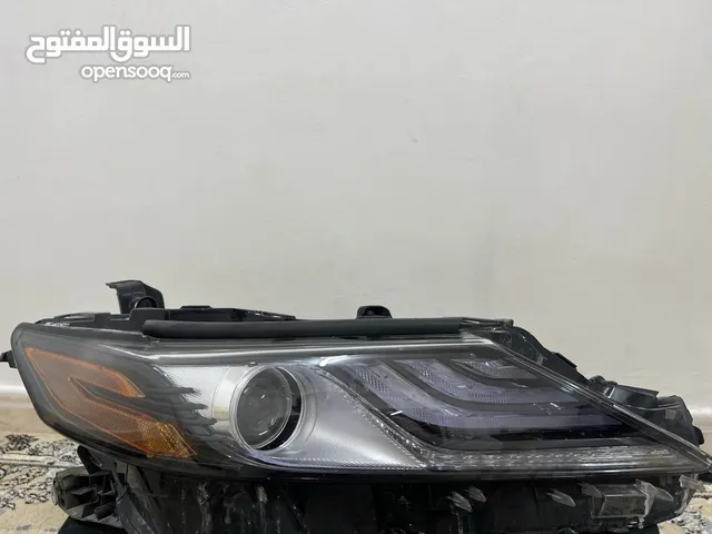 ليت كامري XSE 2021 يمين