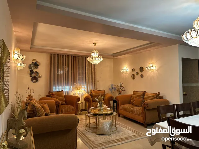 شقه للبيع المصايف