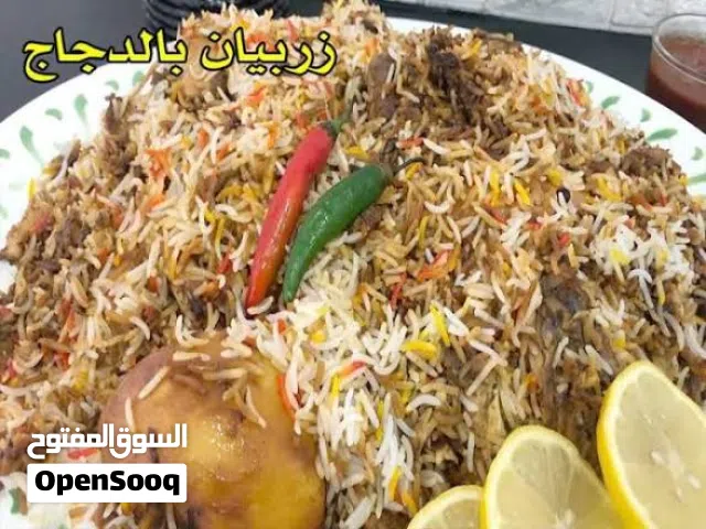 انا طباخ في مراكز  للعمال في صنعاء الذي يشتي طباخ للعمال خبرة في تنظيم الوجبات يتصل اقراء الوصف