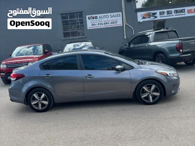 كيا سيراتو 2017 ماشية 247 km لونها رصاصي غامق