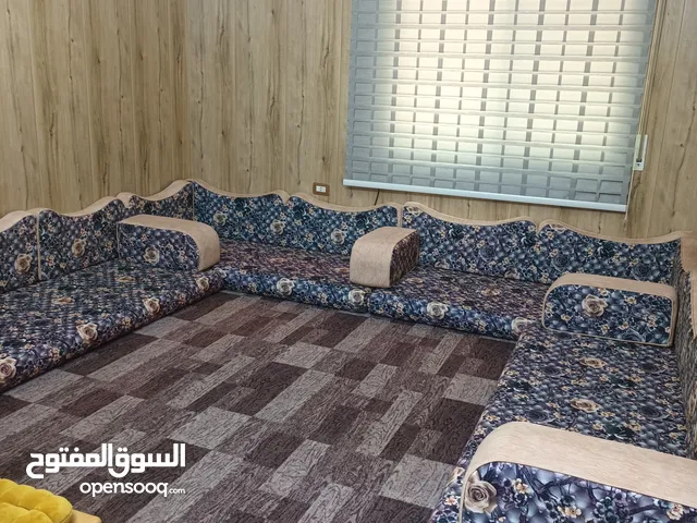 اثاث للبيع