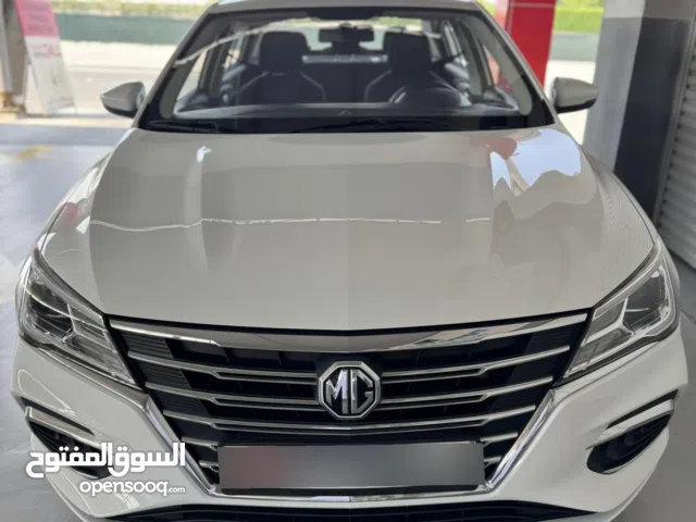 MG 5  GCC Spec  Super Clean  Full  Service History 2024 السيارة شبه جديدة استخدام شخصي