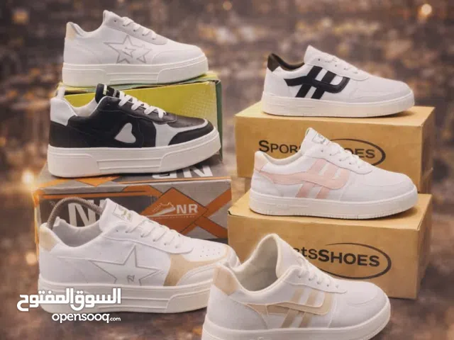 احذية نسائية ورجالي وأطفال سعر 20 شيكل – توصيل لكل المناطق"