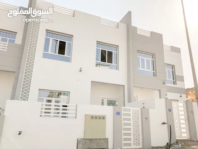 120 m2 3 Bedrooms Apartments for Rent in Muscat Ansab