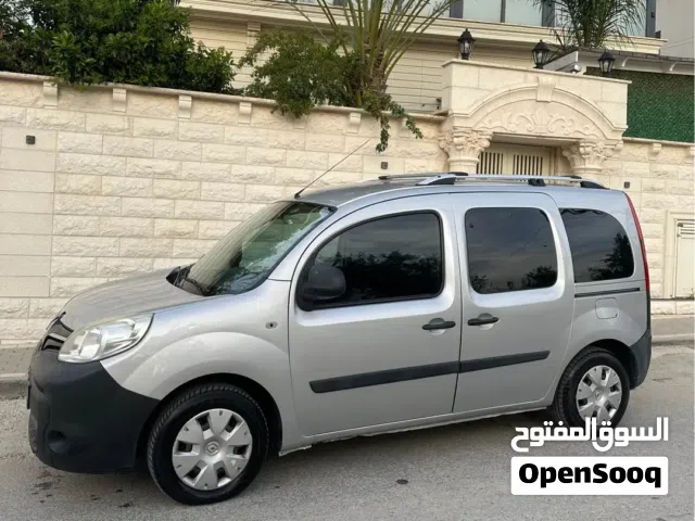 2014 رينو اخرى