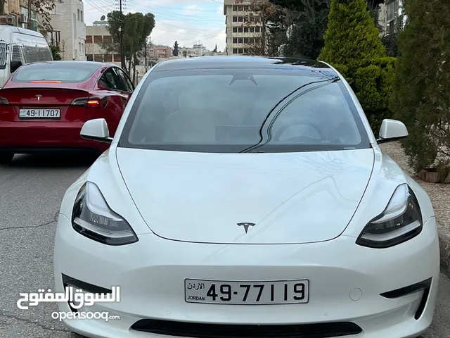 Tesla model 3 performance