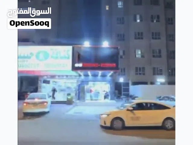 للبيع مطعم في الفروانية علي شارع رئيسي مجهز بالكامل يعمل حاليا