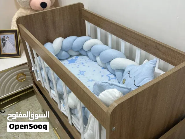 سرير اطفال
