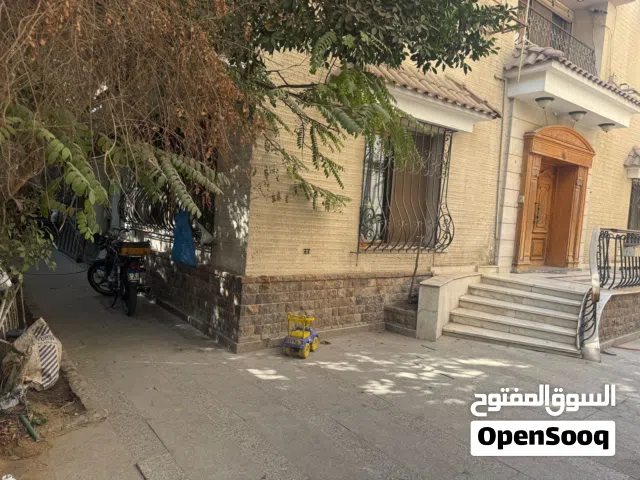 513 m2 4 Bedrooms Villa for Sale in Cairo Heliopolis