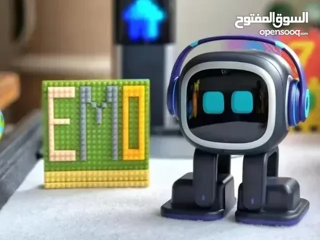 "روبوت EMO الذكي، رفيق تفاعلي بميزات مذهلة وذكا