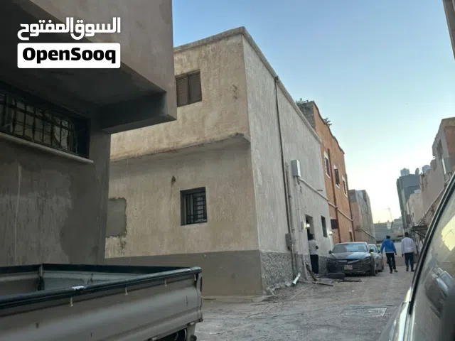منزل طابقين