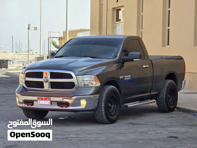 2016 دودج رام Limited