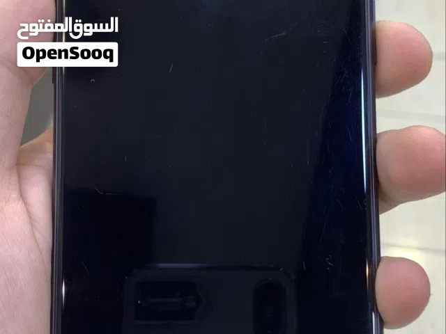 ايفون 11 عادي