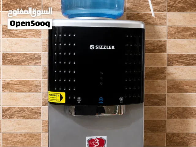 كولر ماء استخدام خفيف جدآ استخدام مكتب صناعة هندية في مشكله بالماء الساخن فقط