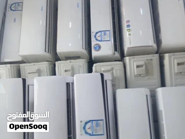 SPLIT AC WINDO SELL  V .V NICE QULATY WHIT FITTING