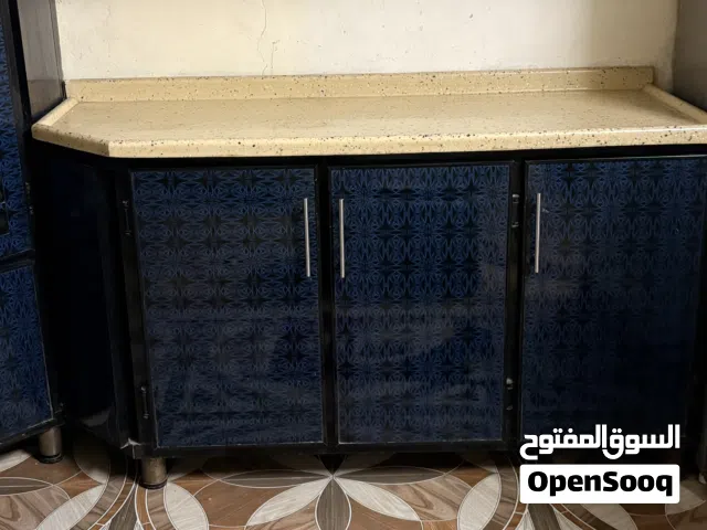 كاونتر مطبخ ألمنيوم ضخم (7 أمتار) مع سطح كرانيت وسنك - نظافة ممتازة