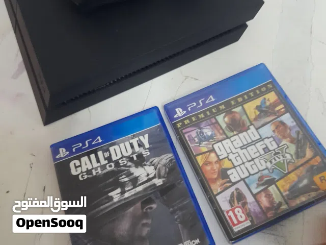 ps4 with 2 games it's in brand new condition. and with steering wheel