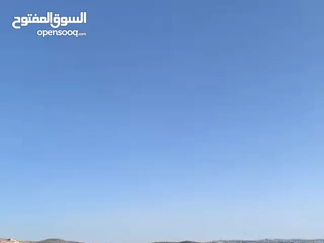 بيت مستقل مع ارض مساحة دونم و32 متر .