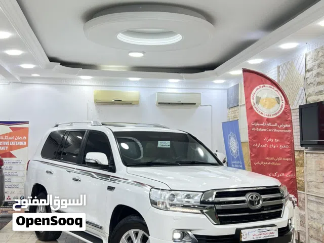 2019 Toyota Land Cruiser GXR