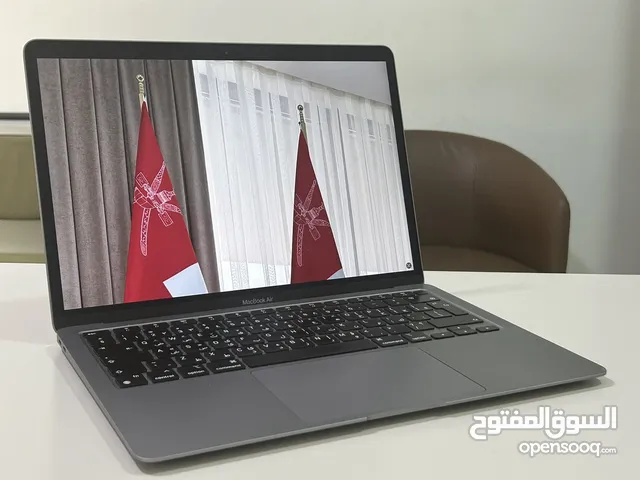 Apple MacBook Air 13” – M1 Chip – 256GB – شريحة M1 لوحة مفاتيح إنجليزي/عربي