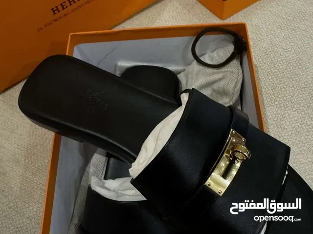 Black Sandals in Abu Dhabi