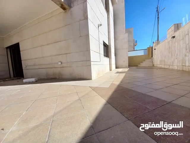 Unfurnished Apartment For Rent In Abdoun ( Property 36246 )-174805024
