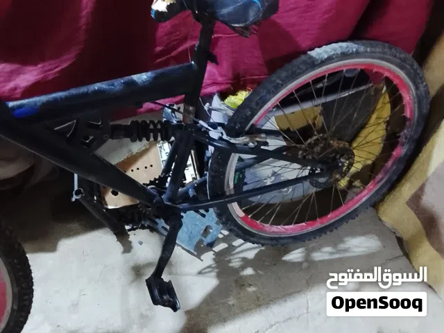 بايسكل جبلي عوزه زنجيل لون اسود مستعمل مقبول