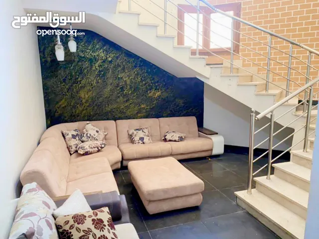 300 m2 5 Bedrooms Townhouse for Rent in Tripoli Khallet Alforjan