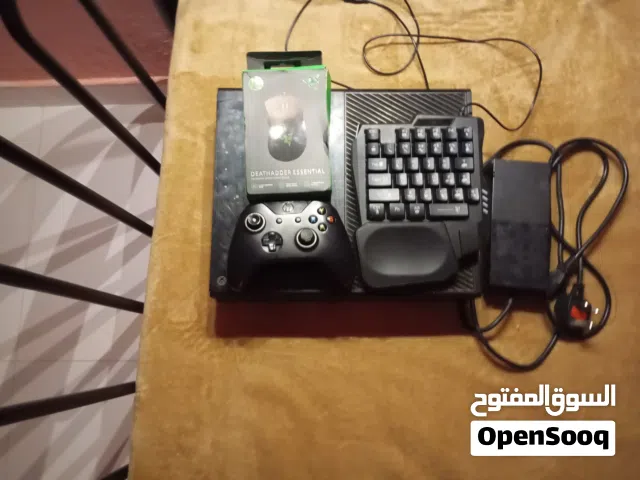 Xbox one  مع كيبورد و ماوس