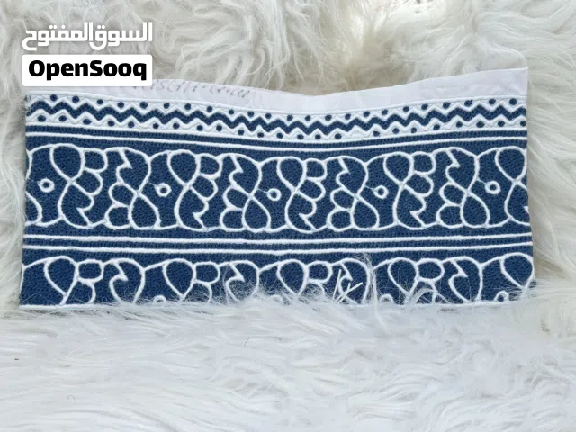 بن خاطر لبيع الكمة العمانية