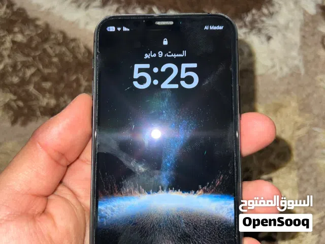ايفون 11pro مش مفتوح
