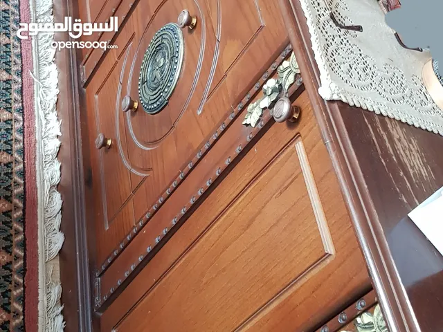 غرفة نوم ماستر محلي بحالة ممتازة مكونة من 6 قطع .. خزانة طابقين