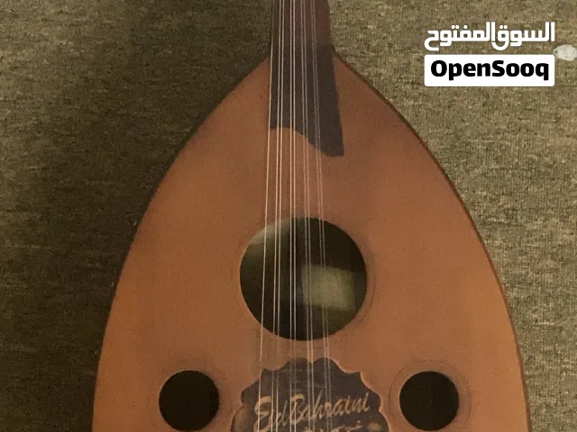 عود بحريني صوته ممتاز.