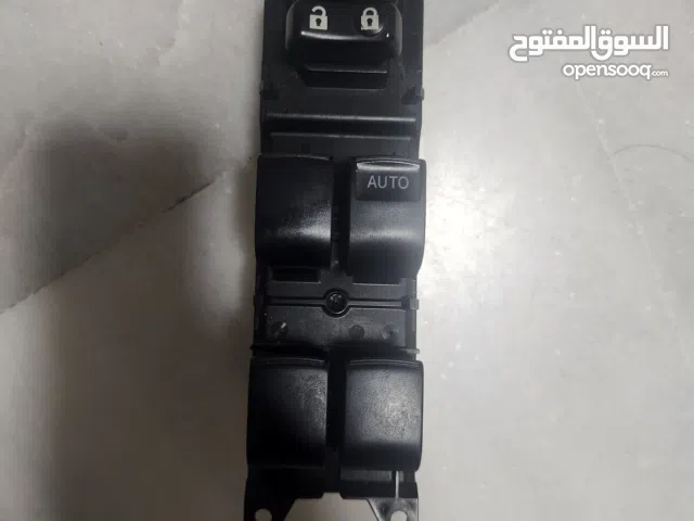 كبسات شباك السائق تويوتا موديل 2010 (كامري، كورولا، يارس).