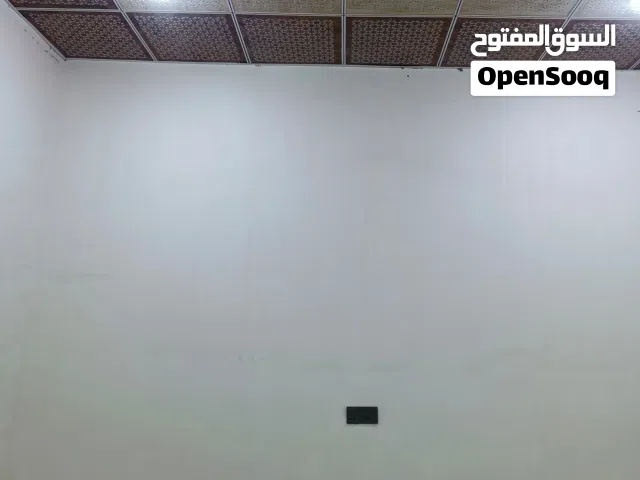 شقه حديثه تحتوي على 4غرف