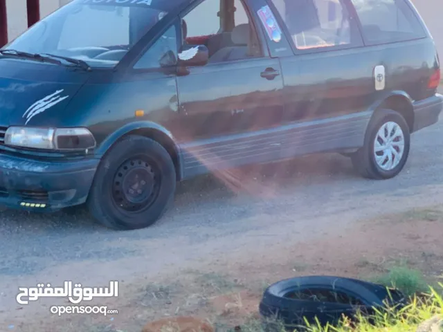 Used Toyota Previa in Tripoli