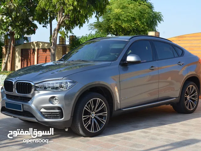 BMW X6 - 2018 – Low Milage - Like New!