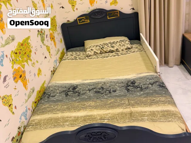 ROOM FURNITURES ALL FOR 3300 COMBINED (no card transfers Cash only)
