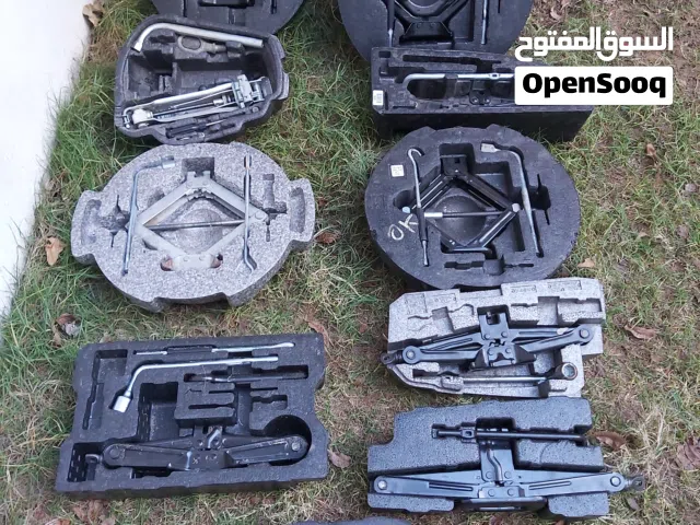 كريكات سيارات