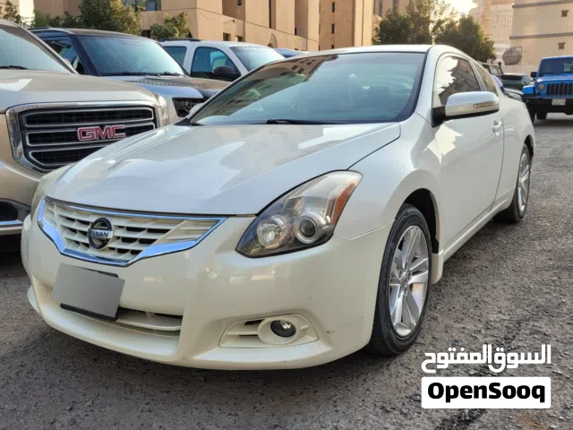 Nissan altima..2013.km 150.0000