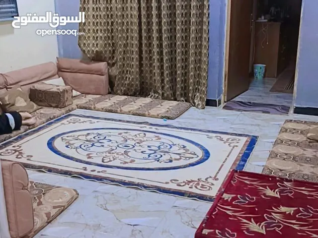 100 m2 2 Bedrooms Townhouse for Rent in Basra Al-Hayyaniyah
