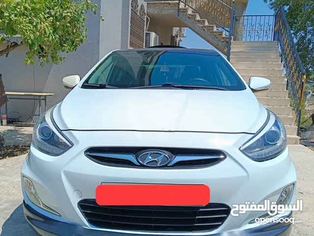 اكسنت 2015 مع فتحة