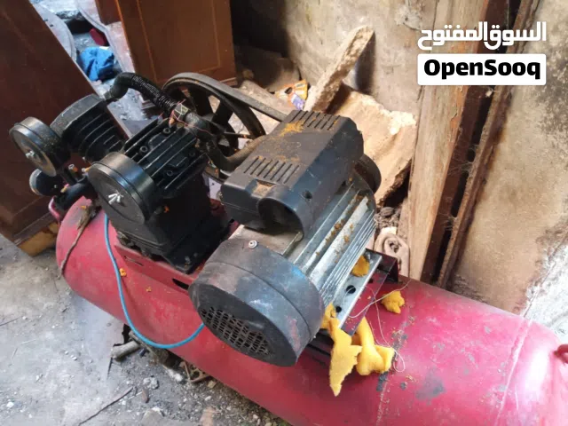 كومبريسه هوا 100لتر بحالة ممتازة جدا
