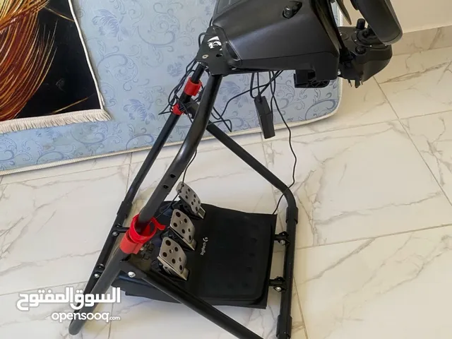 Gaming PC Steering in Ma'an