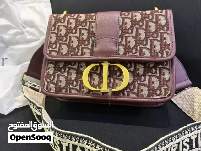 Hand Bags Burgundy for sale  in Al Riyadh