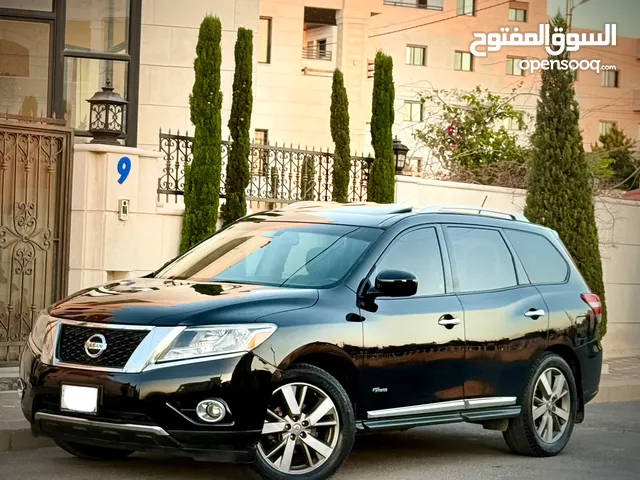 Used Nissan Pathfinder in Amman